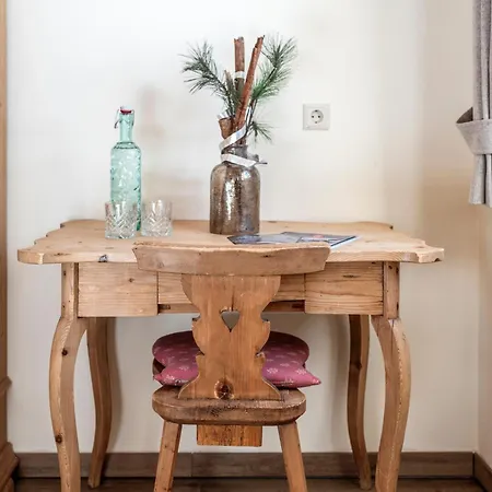 Austria - Natural Lifestyle Auf Der Piste アパートホテル 3*