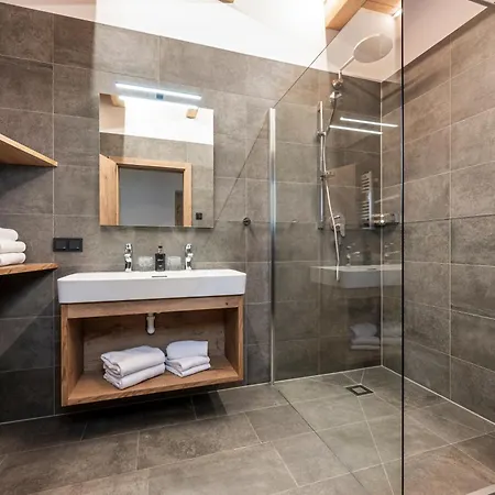 Austria - Natural Lifestyle Auf Der Piste Apartmanhotel