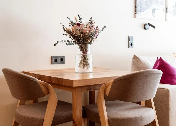 Austria - Natural Lifestyle Auf Der Piste アパートホテル 3*