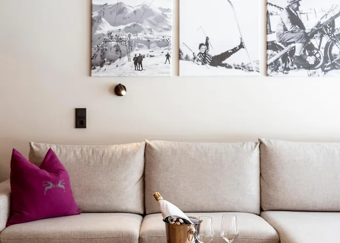 Austria - Natural Lifestyle Auf Der Piste アパートホテル 3*