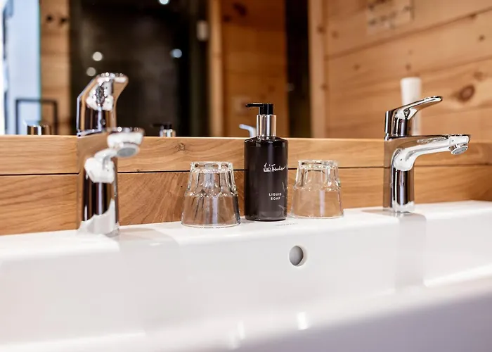 Austria - Natural Lifestyle Auf Der Piste 3* オーバータウエルン