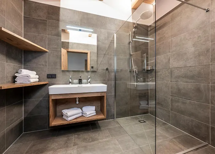 Austria - Natural Lifestyle Auf Der Piste アパートホテル