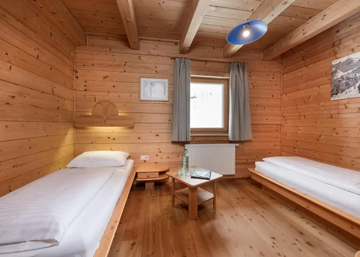 Austria - Natural Lifestyle Auf Der Piste アパートホテル オーバータウエルン