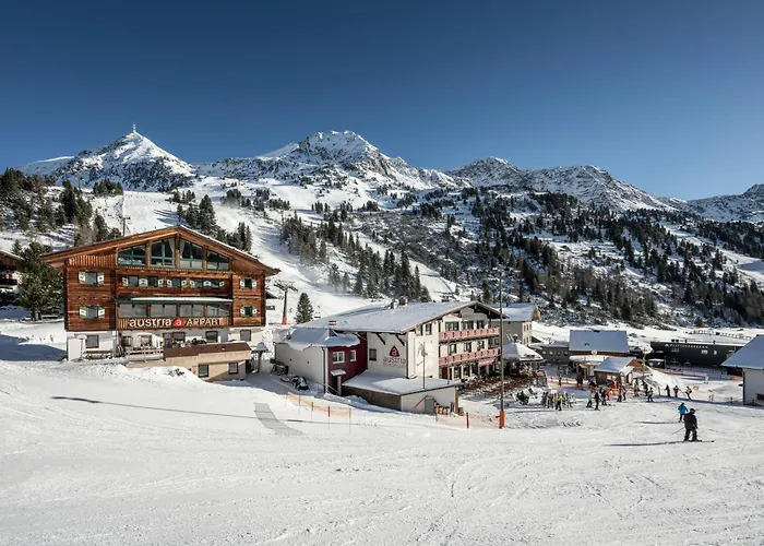 Austria - Natural Lifestyle Auf Der Piste オーバータウエルン